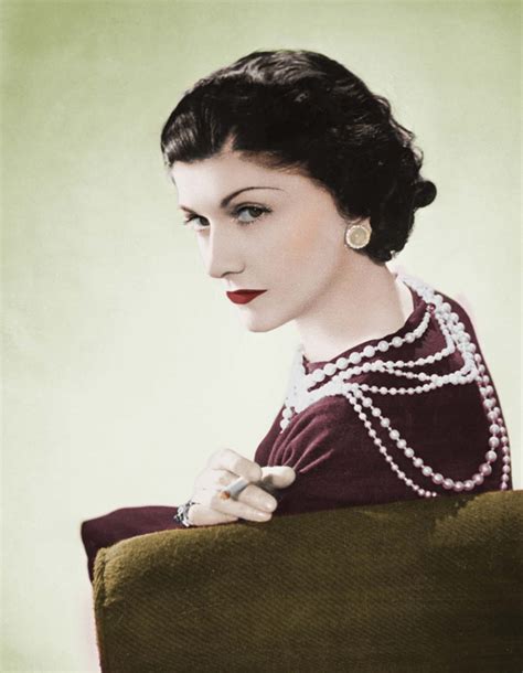 which is the best coco chanel biography|coco chanel real life.